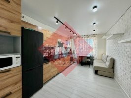 Продается просторная 1-комнатная